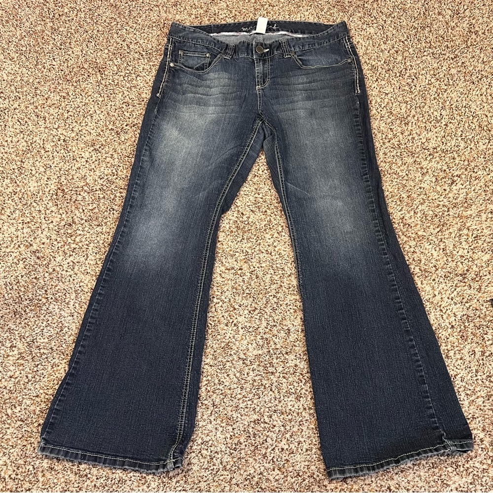 Maurices Bell Bottomed Size 18 Long Dark Blue Jeans